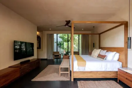 18130062 8cf4 4f9a 9de8 9a874bb6dfa4