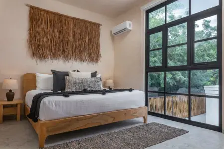 1e552001 e892 492b a521 bd6da0e1c7a8