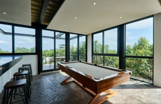 43566720 b42b 4dec 88a8 7e9822e18199