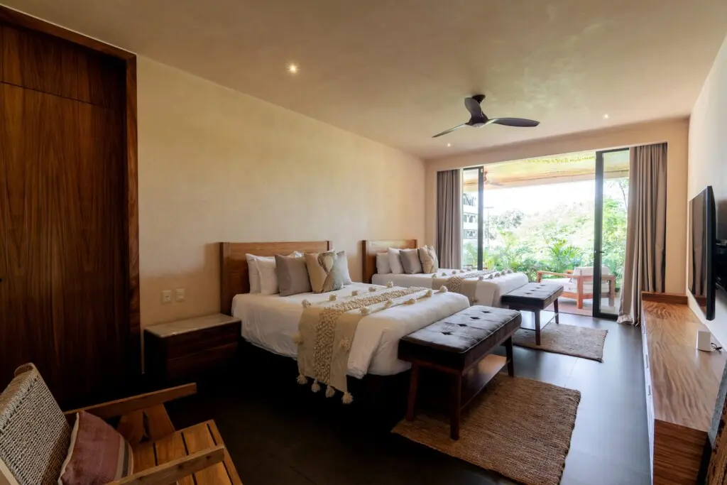 456babf7 c1e1 4909 99e1 1473476e3301