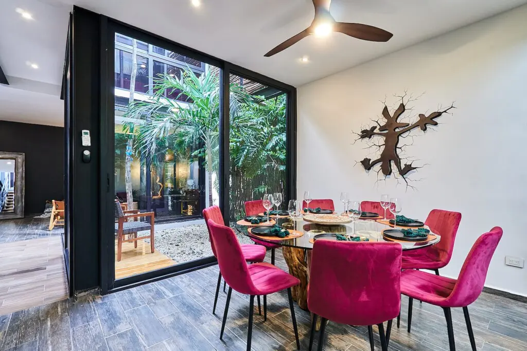 4815f886 4daf 4a39 946b 63316e7e98b1