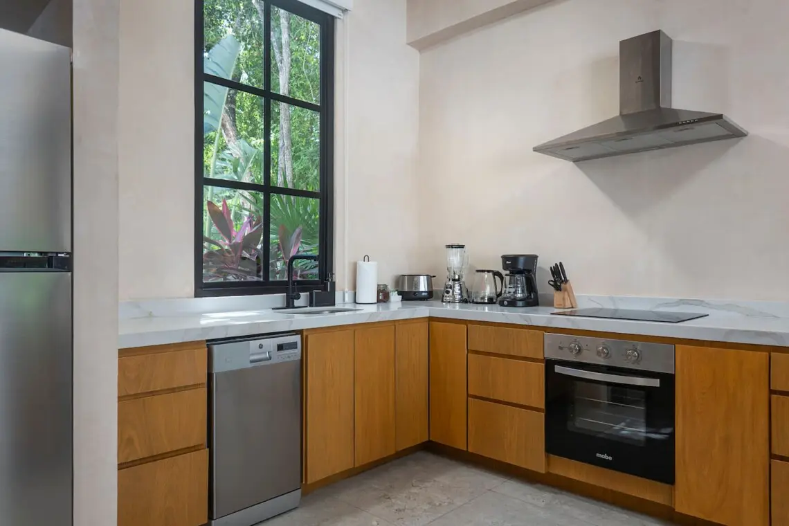 5c1089b2 4ef3 46e6 ae16 2ebb793dcdf1