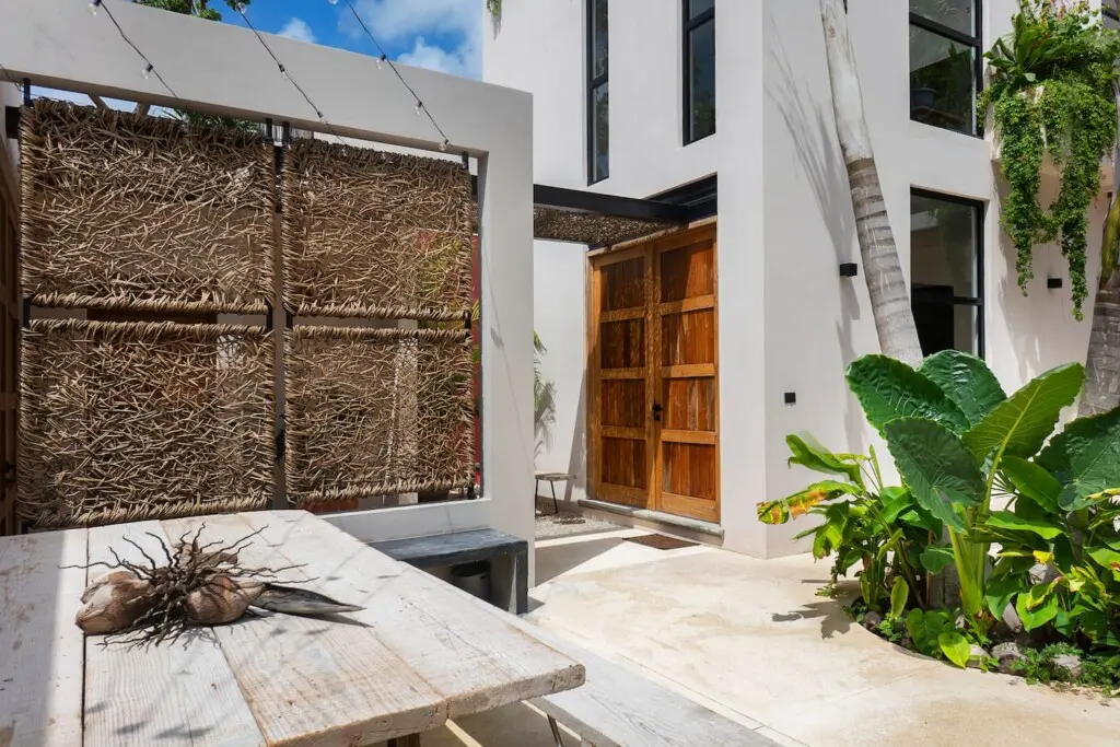 5fff8c0a 759f 4d34 bfb7 dc59f4e49ac7