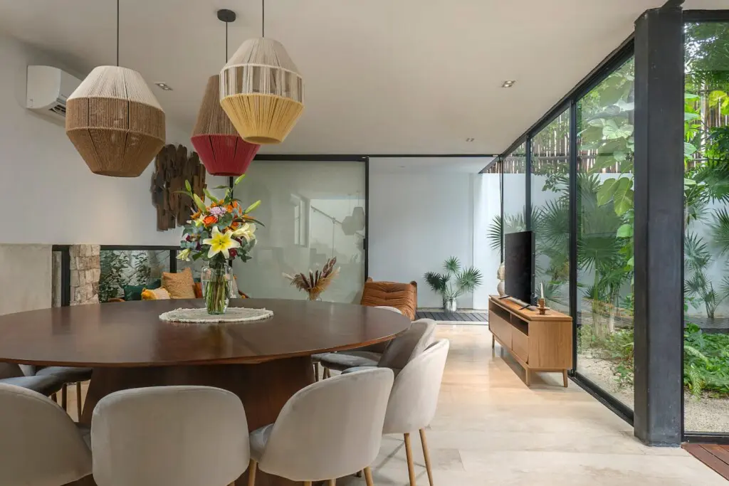 6c6c4e3f 6c3b 4a3d 94ec 1172a66cbfaf