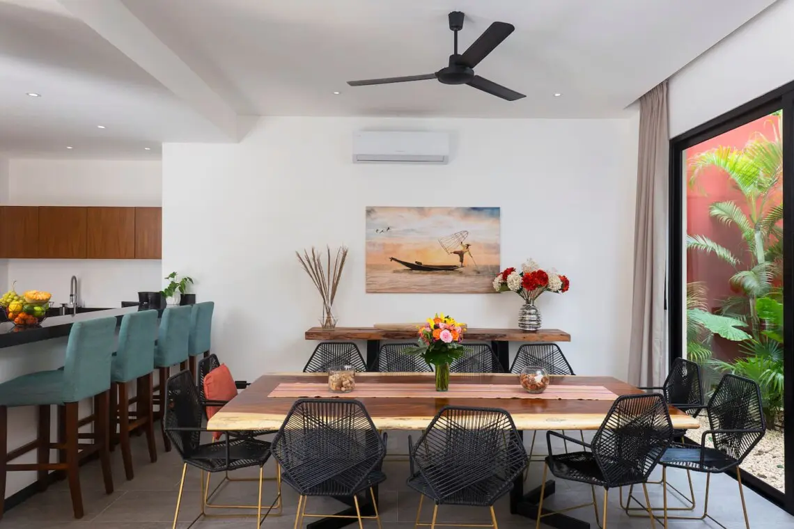 6d24bb69 1ab2 47df bffe 97704ed0d511