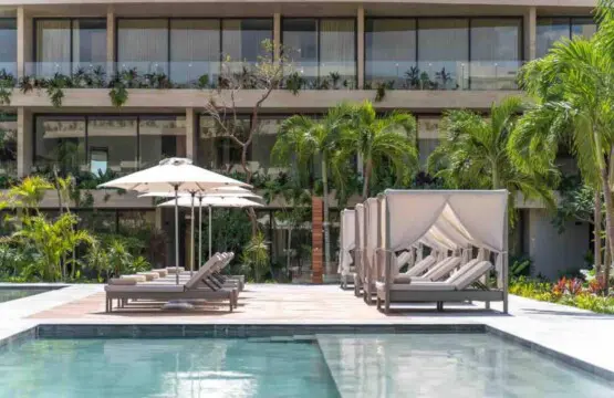 73bc21a6 79ce 48c8 b5b0 7f759ab1b1c7