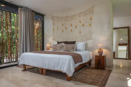 7692d631 d1d1 4e49 9dfb 02d531bb9fd2