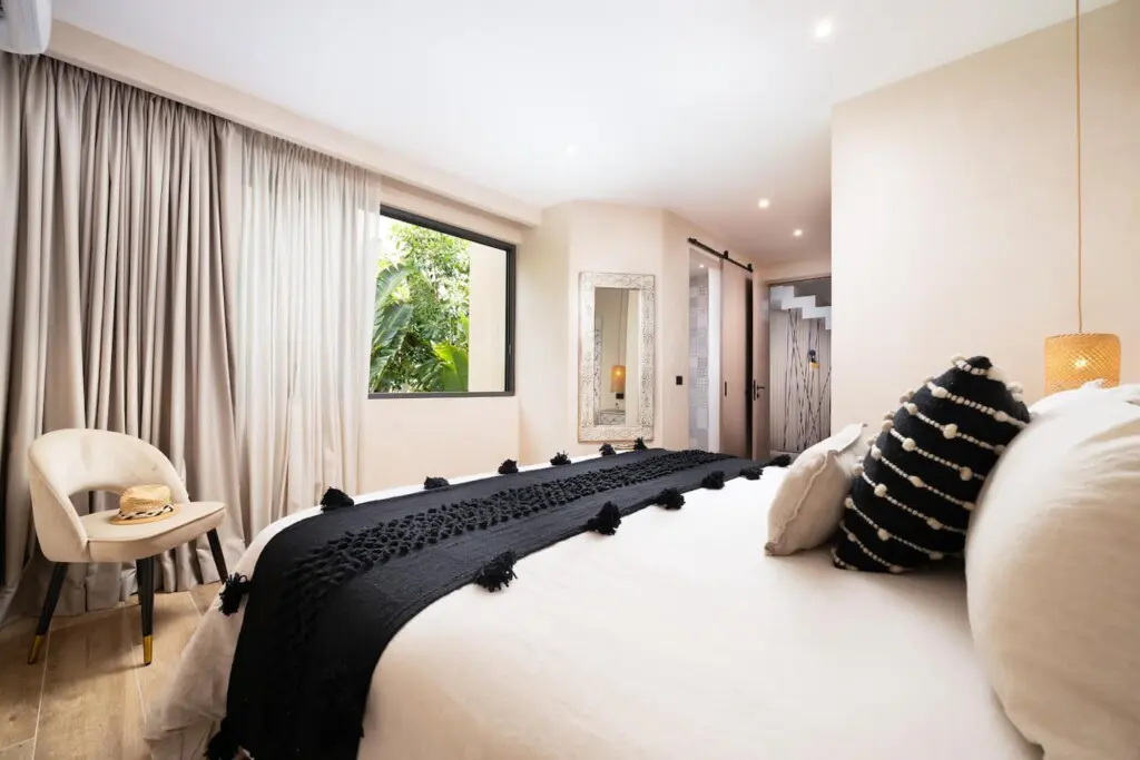 7b28d51c 4052 49f5 9715 28637447041d