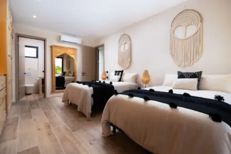 877ead4c d91f 4e2b a6b0 323b99dbd118