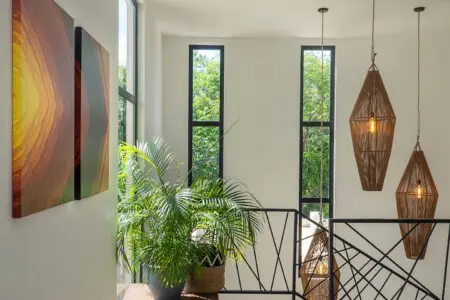 87db9edc fa34 4381 bd32 40cb19f250a5