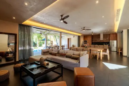 8aa92cdb df6f 4a94 bcd6 482e2a18fef7