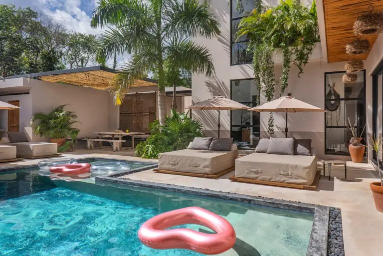 8d6a4fe2 e158 4593 8f61 a325b7cb1428