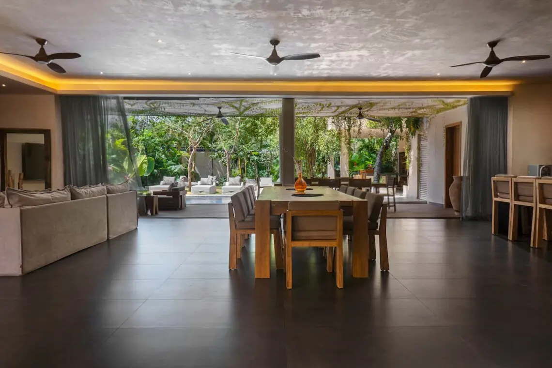 8f5ae53e e0f2 457f 9214 9986c303c49f