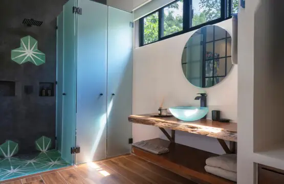 911fa16c d7f4 4aa0 a9ff 4e9b1484d84e