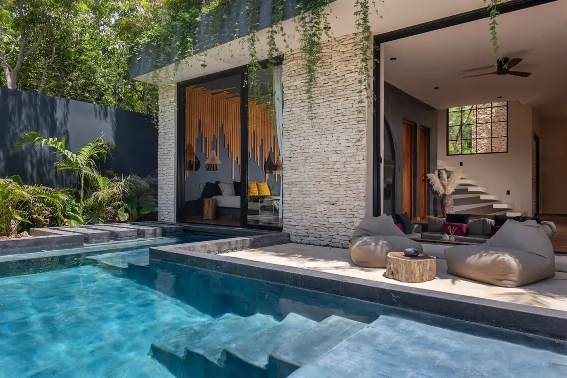 9597a905 2c84 485d 8133 78aeb4fae4d5