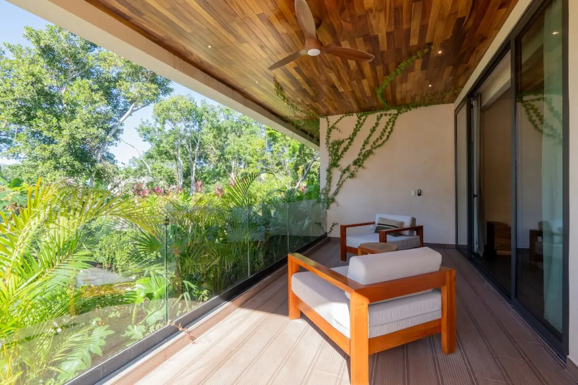 bf33597b 55a0 4598 93e6 0b36133ae293