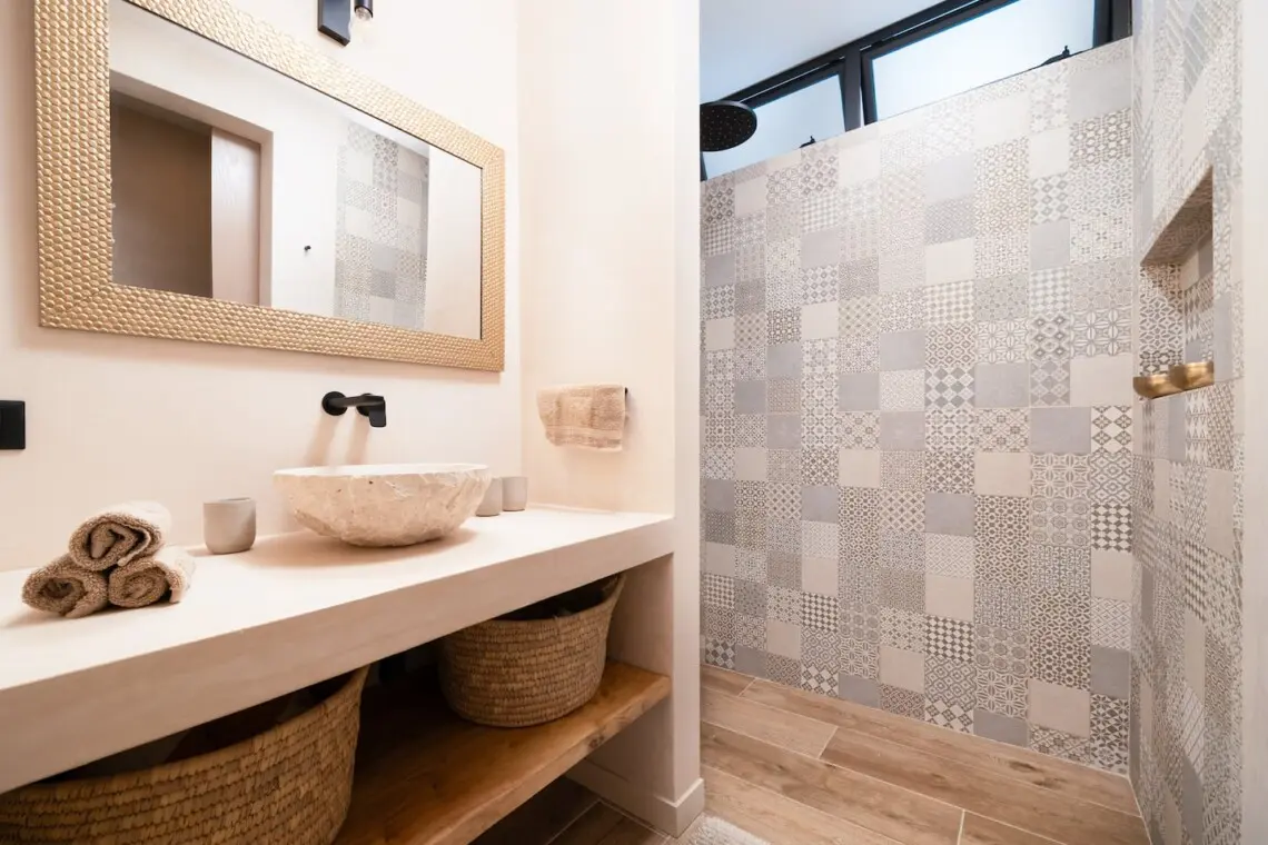 c6b45c35 ec1d 40b7 8233 1a6d39c266a6