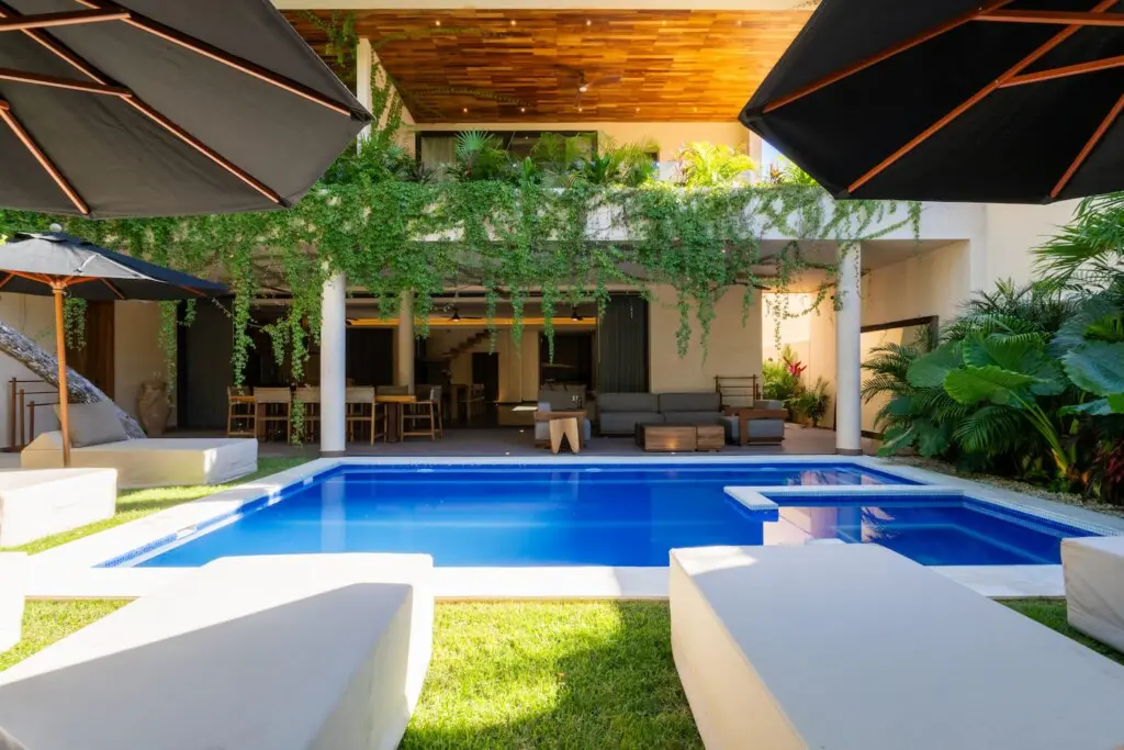 cd59fb59 ac63 49bf 8e93 c0aaf3634355