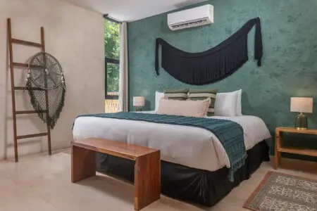 cfc8c6b9 326f 4a0f 8574 03cbe0b8c032