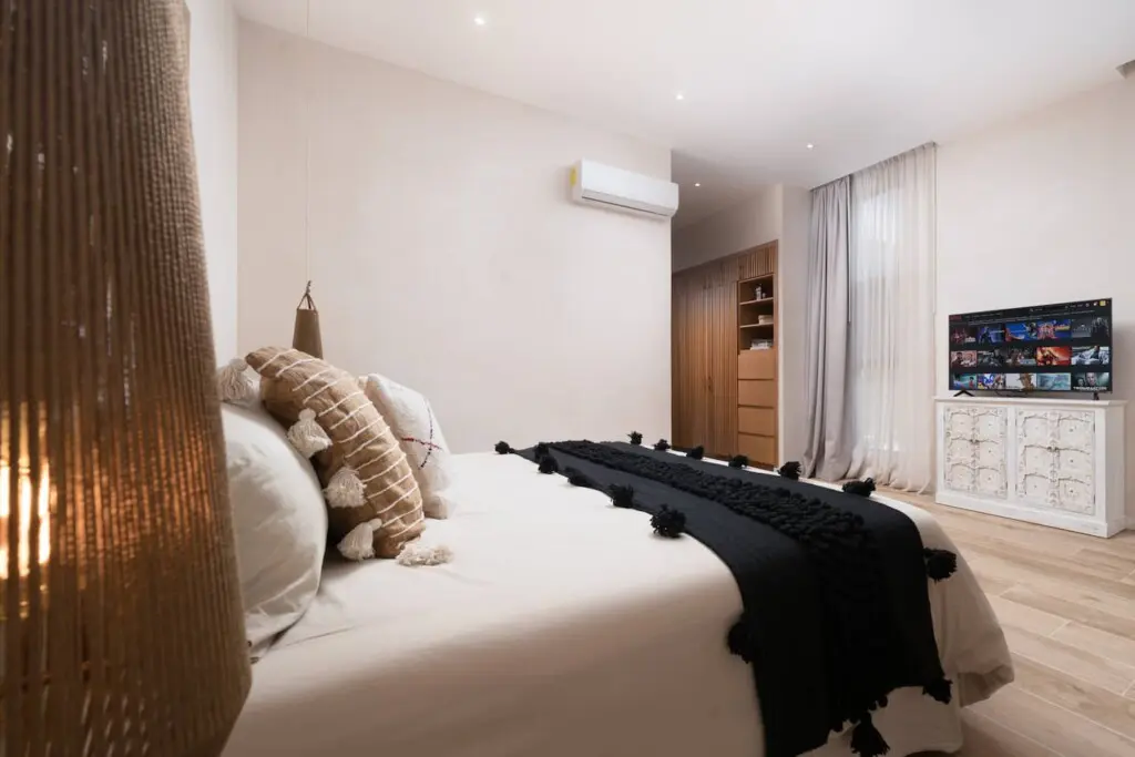 d21910b1 5ca3 4faf bd26 f32d861cee9a