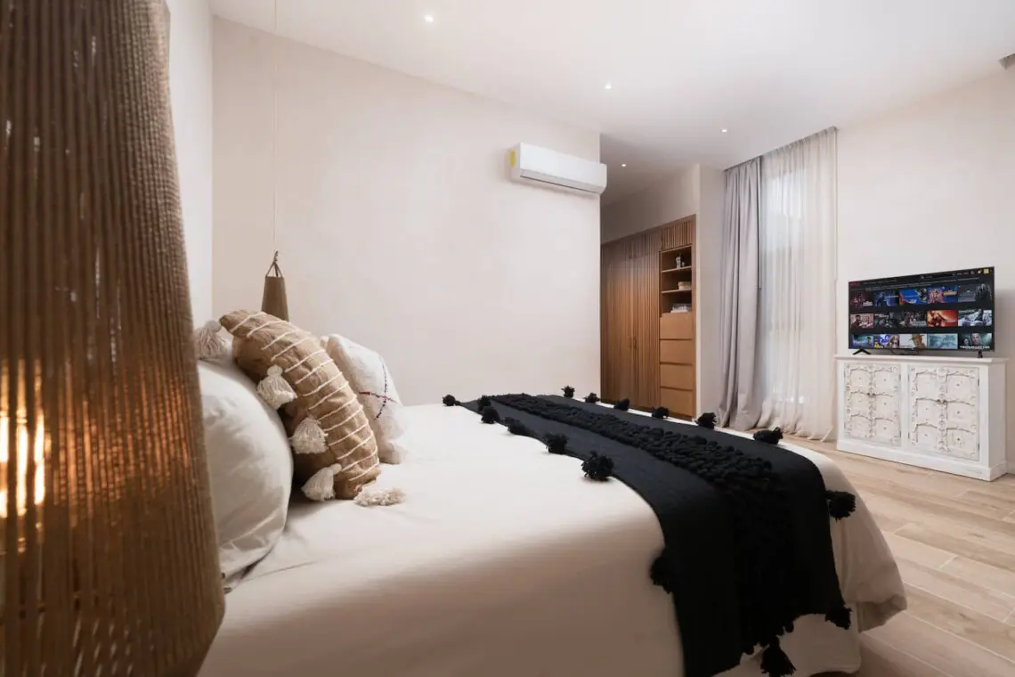 d21910b1 5ca3 4faf bd26 f32d861cee9a