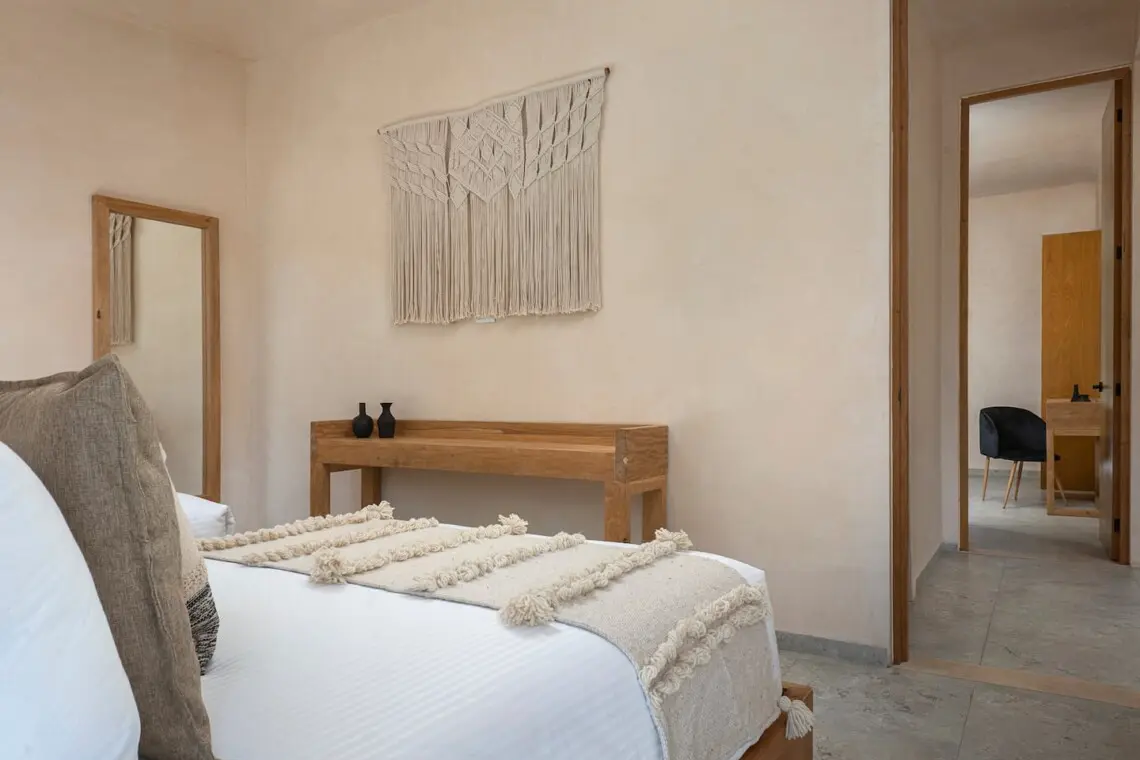 d578099e e50c 49e2 8e30 9fdd52bfee63