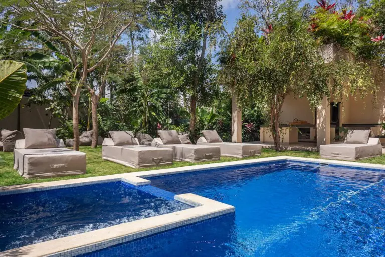 d7e09c78 c82d 4a2e a7fe 20875a6662b4