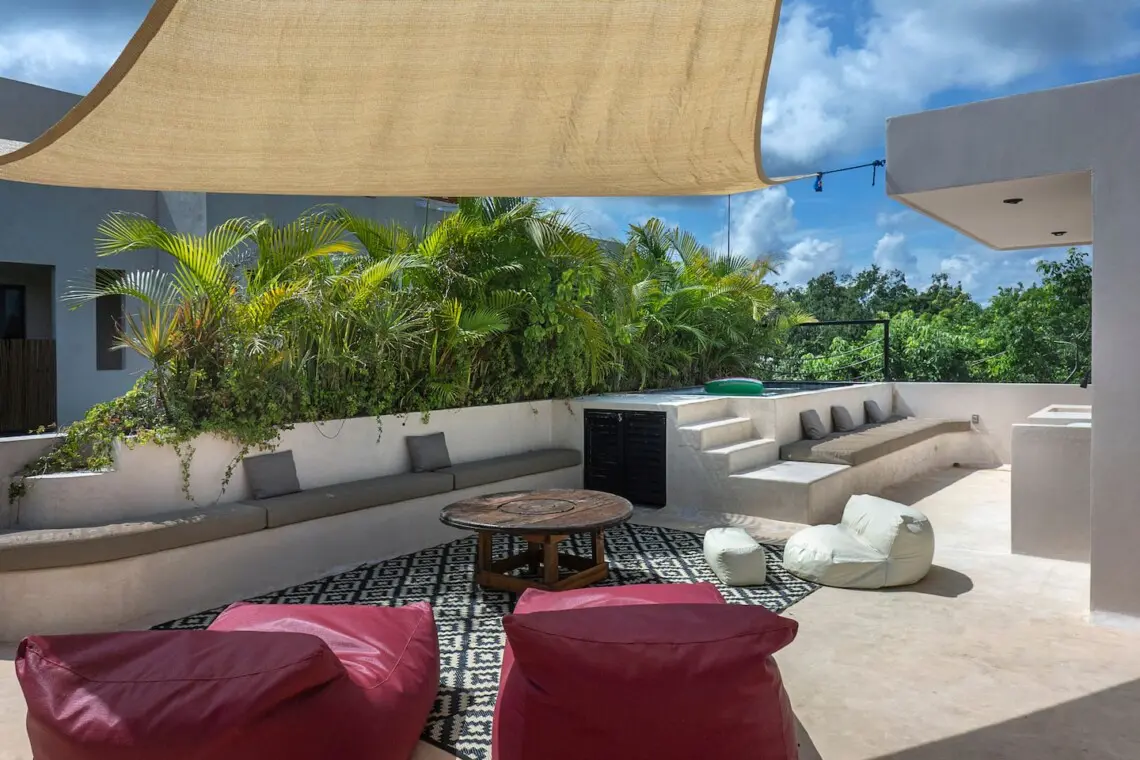 e9667915 b8b5 4d8f 8932 8261058dc6cc