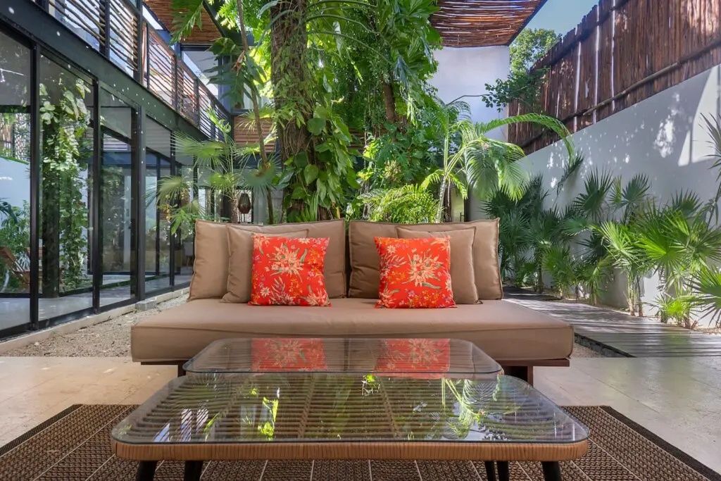 ec11e349 dfec 4bdb 8fdc 258e68ee95a9