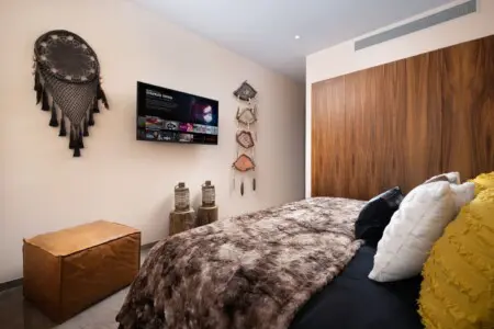 ef585dc5 e24f 478c a680 e3e004a3c182