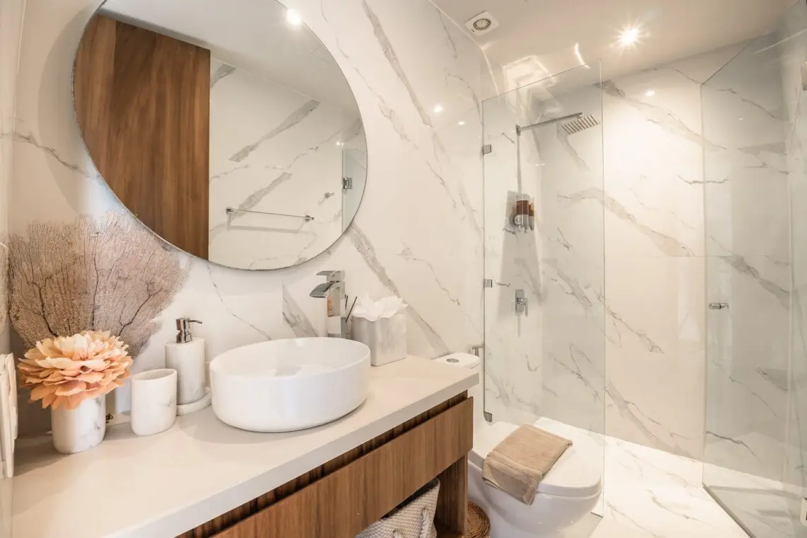 f075e134 f886 4ff9 9930 a055878cd2b8