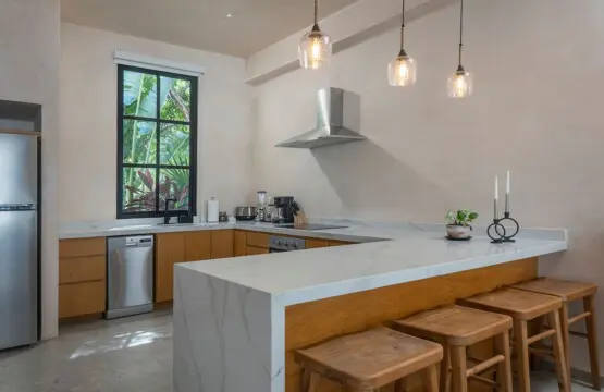 f607eb64 4489 48d2 84be e781a4df42ba