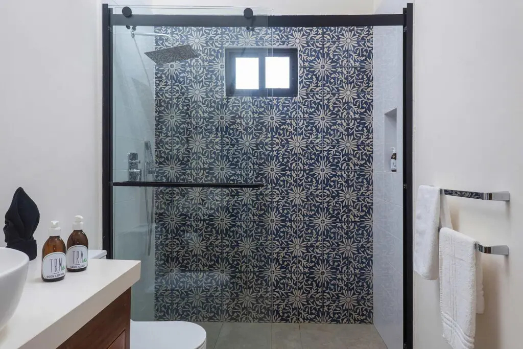 8cbf3b70 07f8 442d a92c 313ac419915b