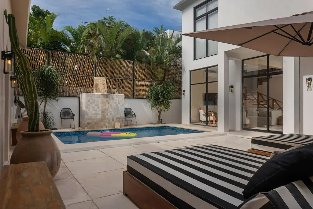 f05f6645 dc63 42a3 928c cb314ed4a6f8